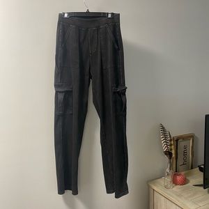 Halara Magic Straight Leg Black Cargo Jeans - Large